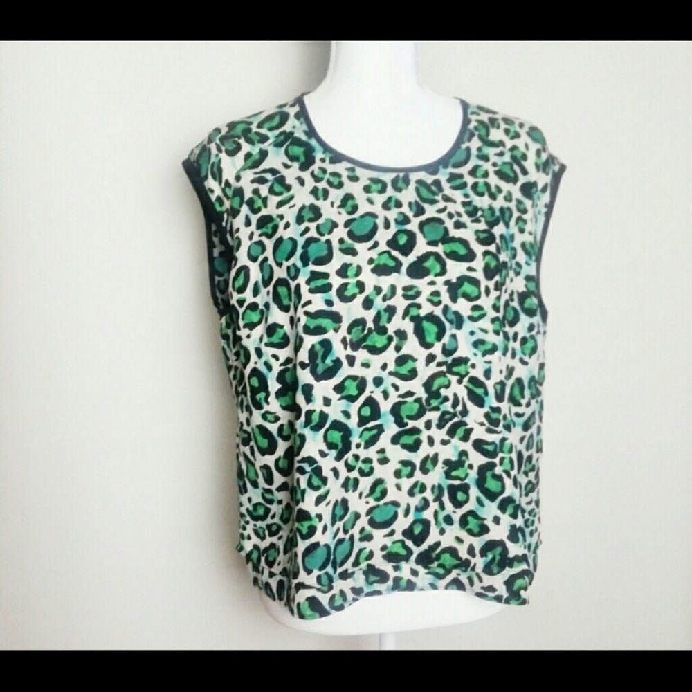 Cabi jungle top